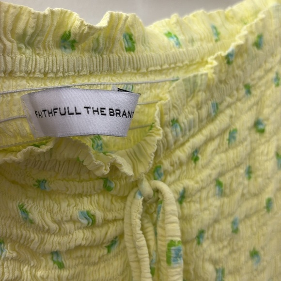 Faithfull the Brand Lemon Floral Smocked Dress - medium - 3/4 sleeve - Picture 2 of 8